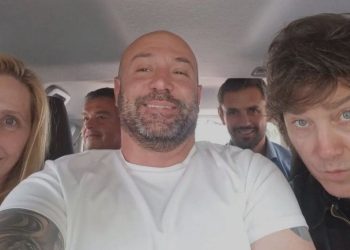 Coimas en ANDIS: así reflejaron las tapas de los medios internacionales el caso que golpea al Gobierno