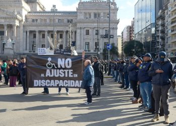 Discapacidad: entre el veto presidencial y el reclamo por derechos básicos