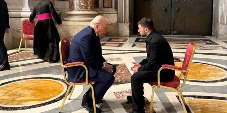 Donald Trump y Volodimir Zelenski confirmaron un encuentro en Washington tras la cumbre del republicano con Vladimir Putin