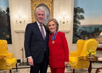 El Congreso de EEUU citará a Bill y Hillary Clinton por el caso Epstein