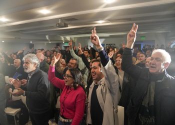 El peronismo presentó la revista de política exterior «Bramuglia» con candidatos y dirigentes