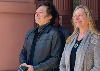 Escándalo por coimas: la oposición quiere que Karina Milei y Luis Petri rindan cuentas en el Senado