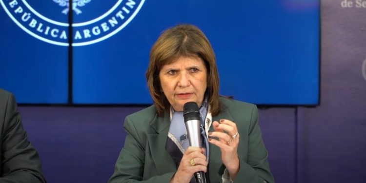 Independiente: Patricia Bullrich cuestionó el operativo de seguridad y adelantó que el Estado pidió ser querellante en la causa