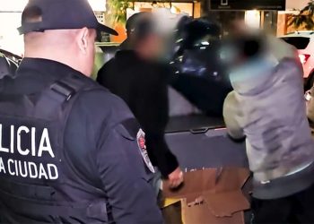 Jorge Macri ordenó a la policía demorar y sancionar a quienes remueven la basura en busca de ropa y comida