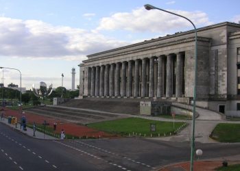 La CONADU desmintió los aumentos anunciados por el Gobierno y ratificó el paro hasta el viernes