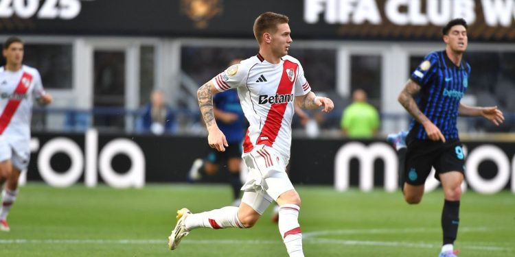 La curiosa comparación que hizo Mastantuono con Di Stefano: “Es un orgullo”