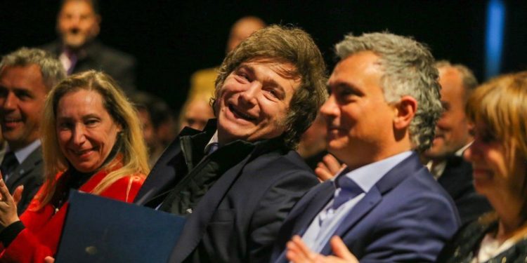 La Libertad Avanza presentará el próximo martes sus candidatos nacionales en Junín y hubo guiños a Diego Santilli como candidato