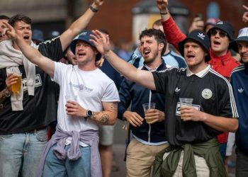 Los fans de Oasis establecen un nuevo récord en la venta de cerveza dentro del estadio de Wembley