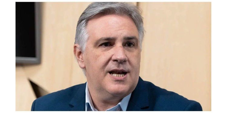 Martín Llaryora: “Nosotros le podemos dar clase de gestión al Gobierno”