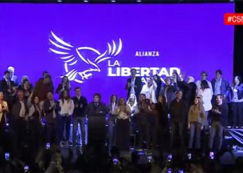 Milei fue recibido con protestas y tuvo un fallido: “Están molestos porque les estamos afanando los choreos”