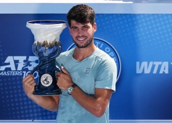 Tras el abandono temprano de Sinner, Carlos Alcaraz se consagró campeón en Cincinnati