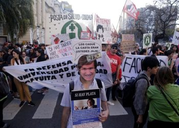 Universidades en crisis: paro de una semana y peligra la finalización del segundo cuatrimestre