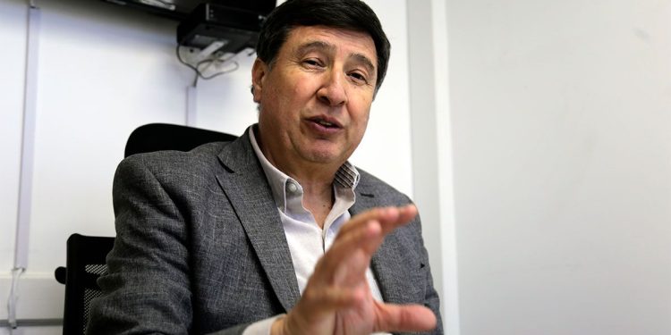 Daniel Arroyo: “Promulgar una ley y no aplicarla es inconstitucional”