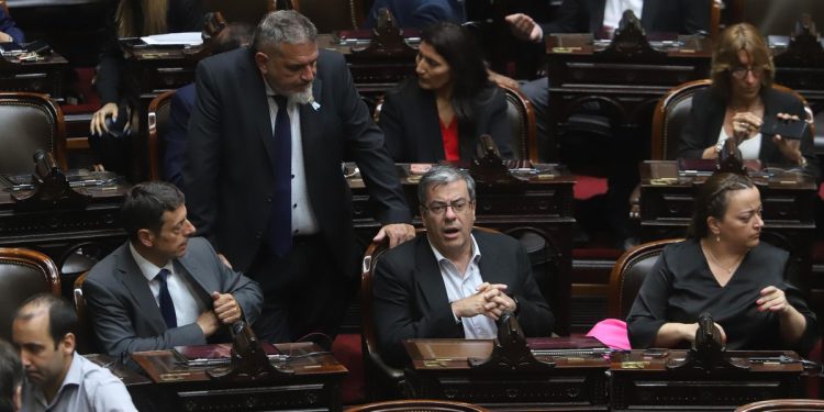 El Congreso solicitó un pedido de informes al Gobierno por la última intervención del BCRA