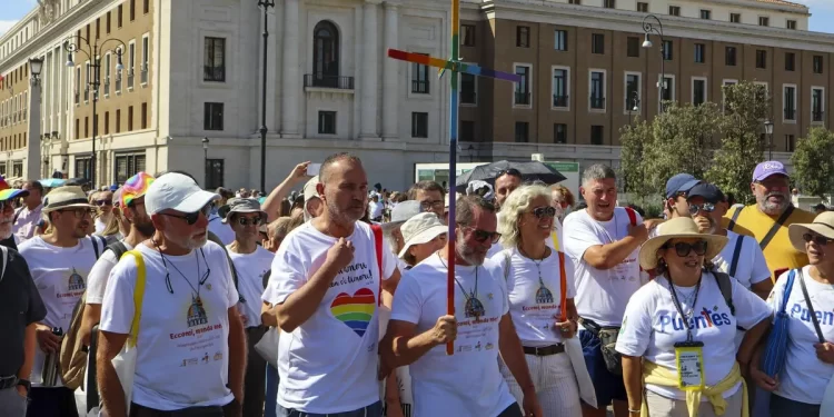 Histórico: se celebró evento oficial de católicos LGBT en el Vaticano