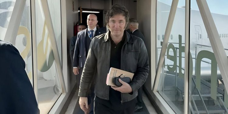 Javier Milei partió rumbo a EEUU para reunirse con Donald Trump y participar de la Asamblea de la ONU