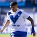 La FIFA suspendió por un año a un jugador de Vélez y a otros argentinos