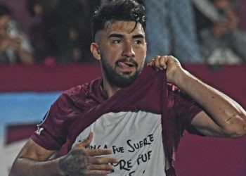 Lanús venció agónicamente a Fluminense y tomó ventaja en los cuartos de final