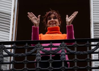 Marcha por La noche de los lápices: Kicillof y Taiana participaron; CFK envió un mensaje con críticas a Milei