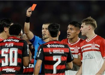 Polémica: Conmebol anuló la expulsión de Plata tras el comunicado de Flamengo