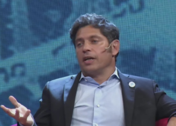 Tras el triunfo electoral, Axel Kicillof redobló las críticas a Javier Milei: “Este Gobierno se volvió invotable”