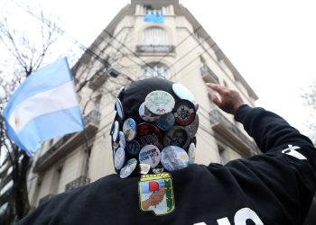 Un abrazo colectivo para Cristina y el renovado pedido de libertad