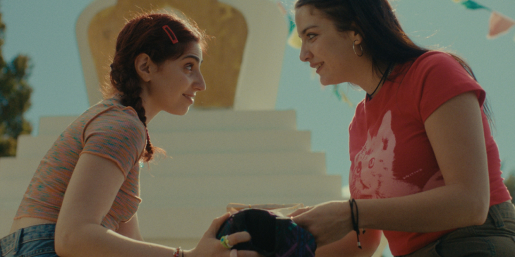 “Verano Trippin”: una película nacional que retrata el fin de la ingenuidad a través de la amistad femenina