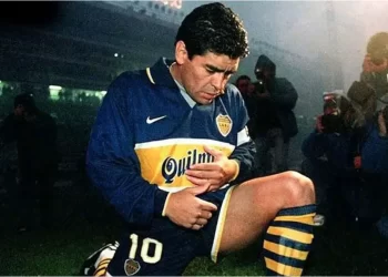A 28 años del retiro de Diego Maradona del fútbol: un superclásico especial y un reemplazo inolvidable