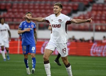 A Lanús se le escapó en el segundo tiempo e igualó con la U. de Chile de visitante