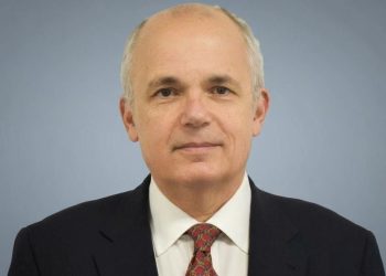 Alejandro Fargosi: “Para volver, la oposición necesita que el plan de Javier Milei caiga”