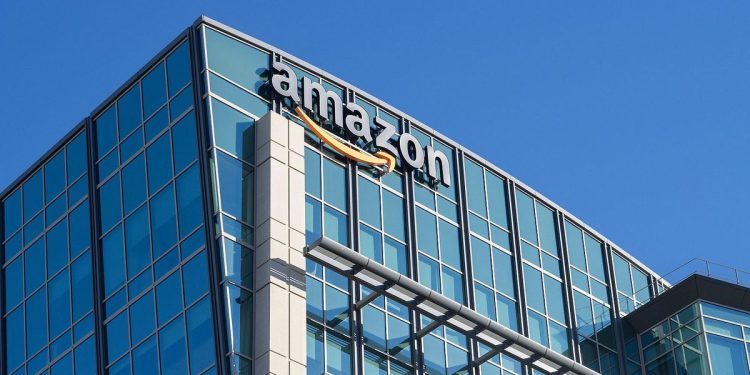 Amazon reveló el origen del fallo que provocó la caída de diversas plataformas a nivel mundial