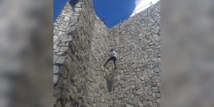 Andinistas buscan evitar la demolición de la palestra urbana más importante del mundo