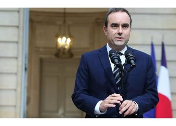 Crisis política en Francia: el gobierno de Emmanuel Macron busca llegar a un acuerdo que evite las elecciones anticipadas