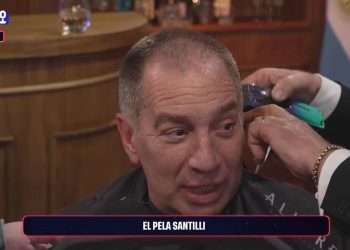 Diego Santilli cumplió su promesa electoral y se rapó en vivo