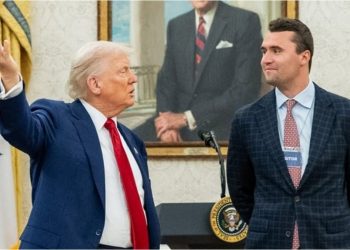 EEUU le revocó la visa a una argentina y a cinco extranjeros más por celebrar el asesinato de Charlie Kirk