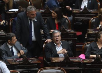 El peronismo propone un impuesto para las Grandes Transferencias Internacionales de Capital