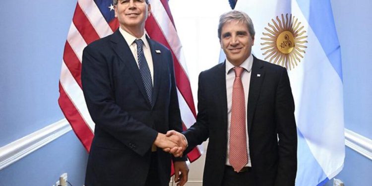 El peronismo vaticina una intervención a fondo de Washington en la política interna y evalúa el margen de maniobra