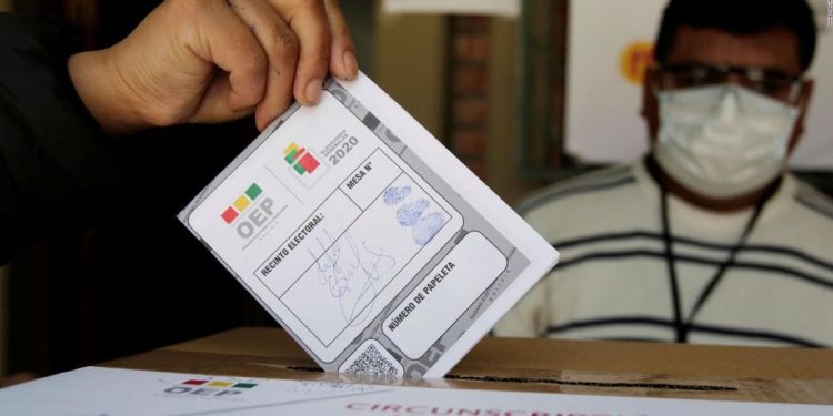 Elecciones en Bolivia: el conteo rápido da como ganador a Rodrigo Paz