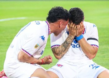 Gol y dedicatoria al cielo: Nacho Russo convirtió ante Newell’s tras la muerte de su padre, Miguel Ángel