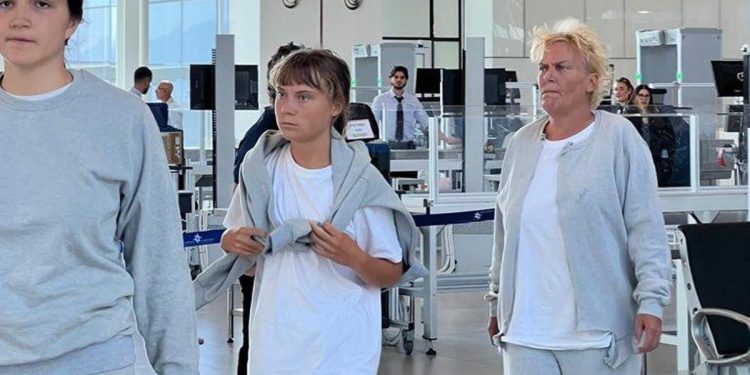 Israel deportó a Greta Thunberg y a más de 170 activistas tras interceptar la embarcación humanitaria rumbo a Gaza
