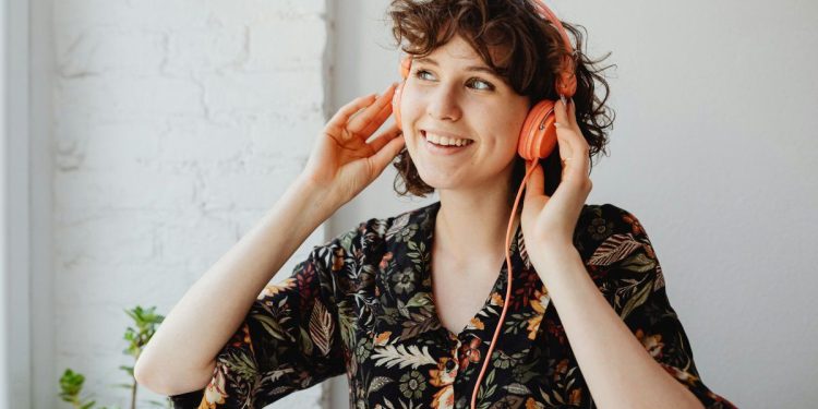 La Inteligencia Artificial definió cuáles son las canciones que marcaron el 2025