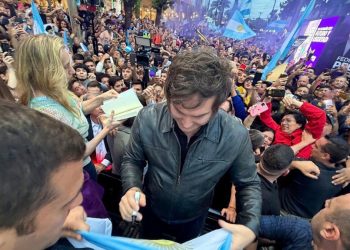 La Libertad Avanza espera un resultado “digno” mientras la campaña entra en tiempo de descuento