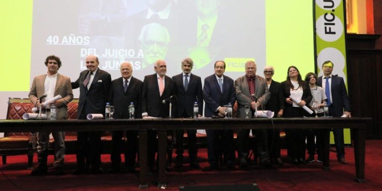 La UBA reconoció a los jueces del histórico Juicio a las Juntas con un Doctorado Honoris Causa