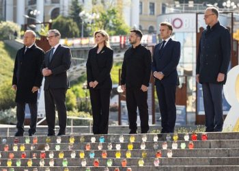 Líderes europeos reafirmaron su respaldo a Kiev tras la reunión de Volodimir Zelenski con Donald Trump