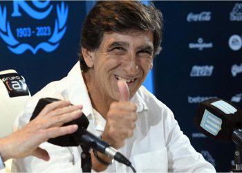Racing: Gustavo Costas convocó a los hinchas para despedir al plantel antes de la semifinal ante Flamengo