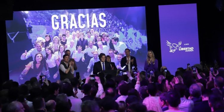 Redes y urnas: el debut de la Boleta Única y la euforia libertaria marcaron la conversación digital de las elecciones