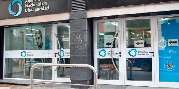 Revés para el Gobierno: la Justicia ordenó restablecer todas las pensiones por discapacidad