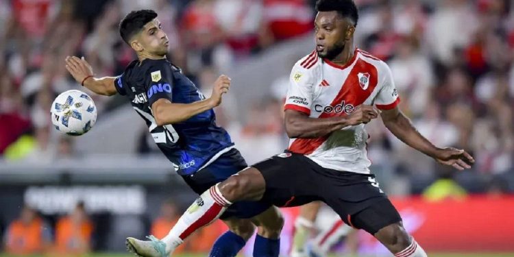 River enfrenta a Independiente Rivadavia por un lugar en la final de la Copa Argentina: hora, TV y formaciones