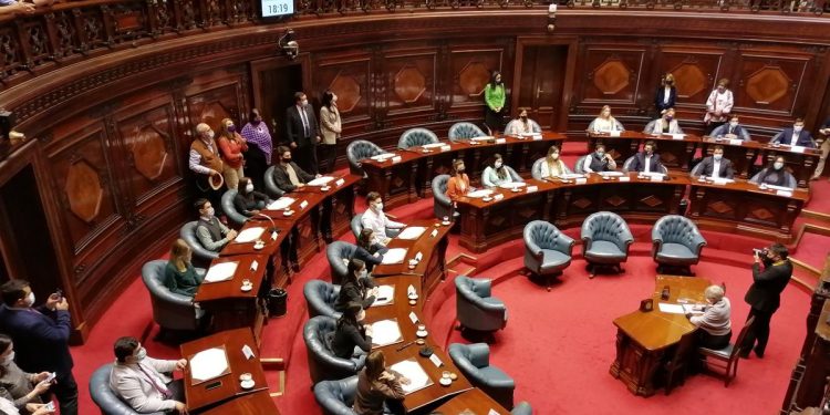 Uruguay aprobó la ley de eutanasia y se convirtió en el primer país de la región en legalizarla