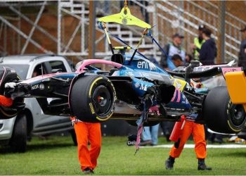 Accidente de Franco Colapinto en el GP de Brasil: abandonó la Sprint tras un despiste múltiple